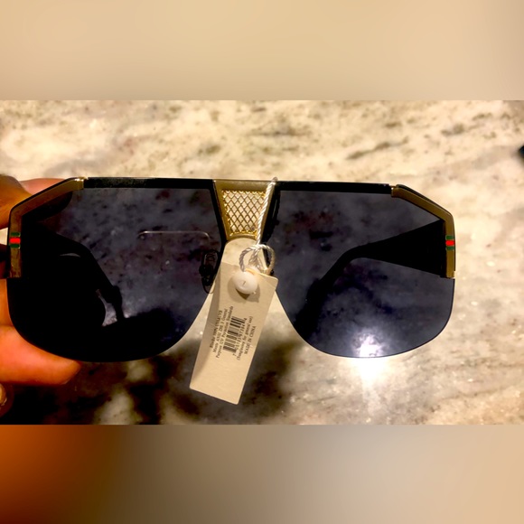 Unisex Sunglasses-New - Picture 1 of 8